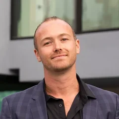 Oliver Thornton