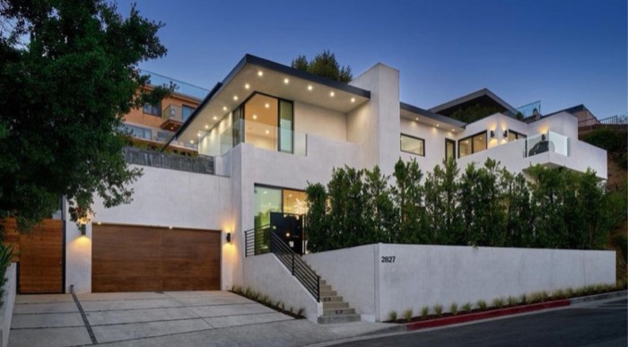 The Hollywood Marvel &mdash; photo 2